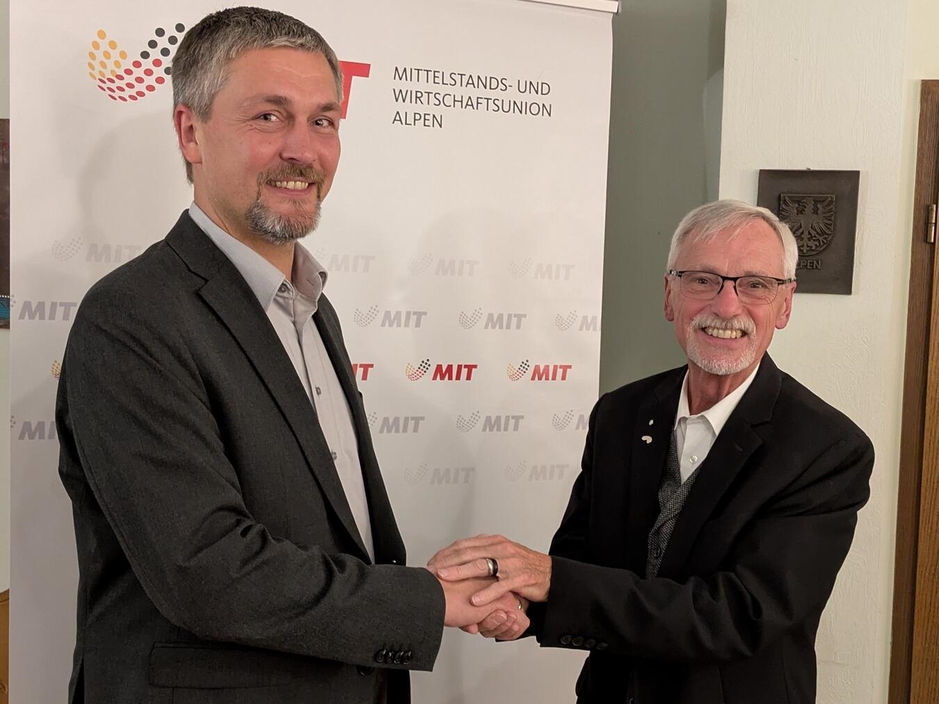 Mirco Zick (l.) und sein Vorgänger Karl Hoffmann. Foto: MIT