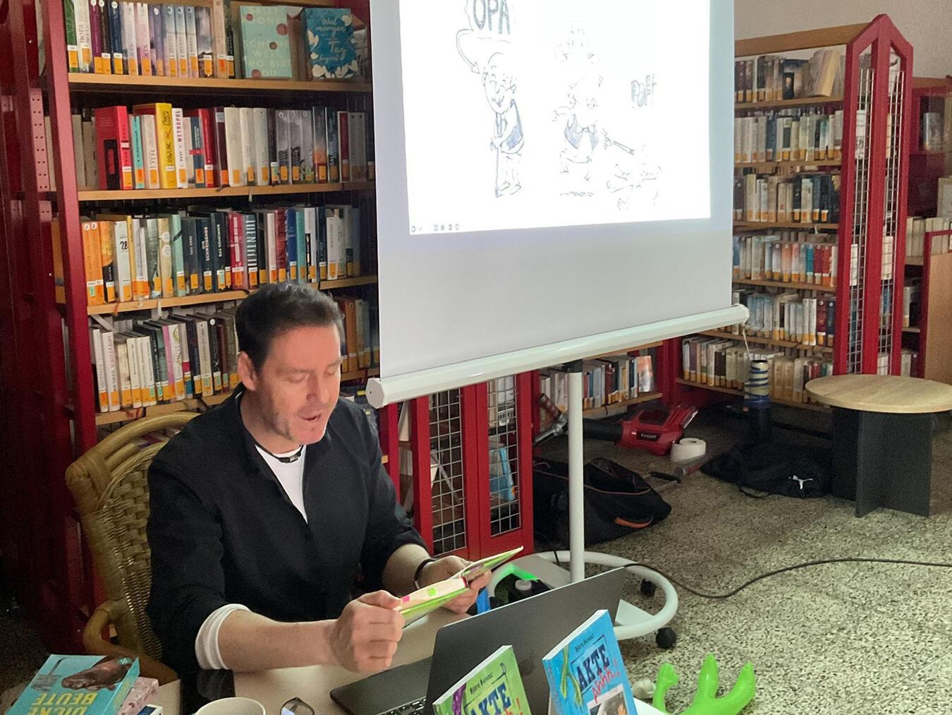 Mit Autor Björn Berenz wird es witzig und spannend. Foto: Daniela Verhoeven