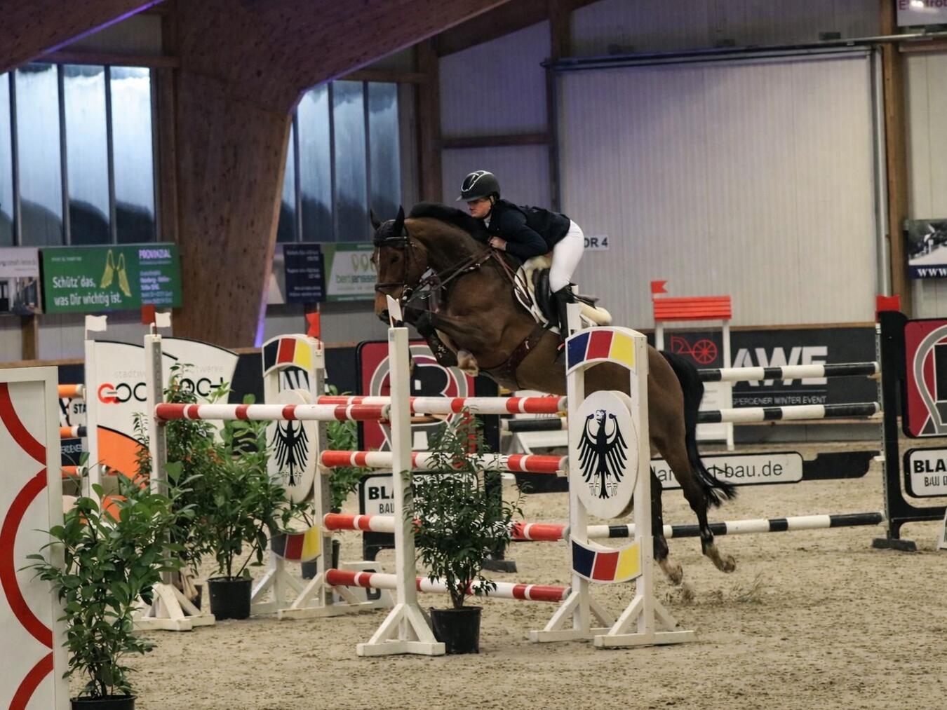 Mit CC Corday gewann Hannah Blandfort die Springprüfung der Klasse S und sicherte sich damit den zweiten Sieg in der Winterserie. Foto: Cornelia Ophey