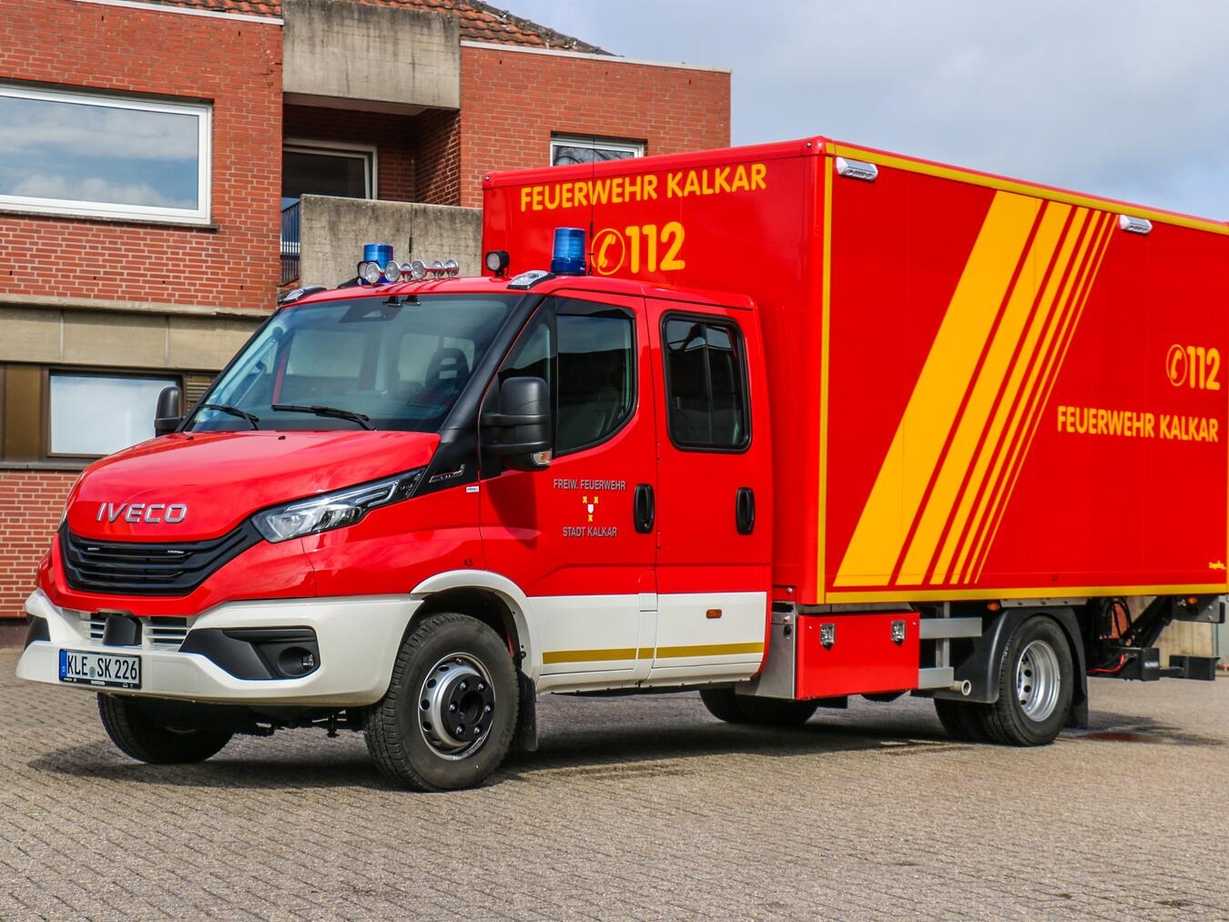 Mit dem modernen Spezialfahrzeug reagiert die Feuerwehr gezielt auf die steigenden Anforderungen bei unterschiedlichsten Einsatzlagen. Foto: Feuerwehr Kalkar