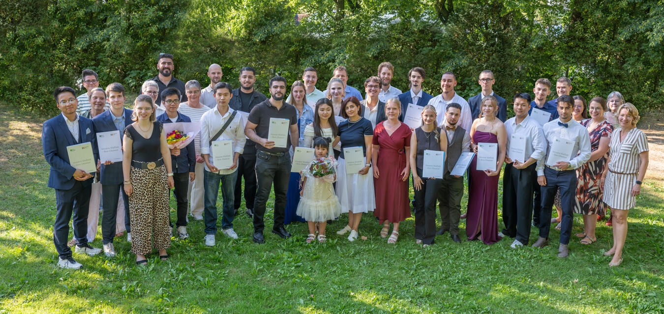 "Absolventen der gastronomischen Berufe aus Kleve bei der feierlichen Lossprechung, Start ins Berufsleben, Foto von Marc Albers"