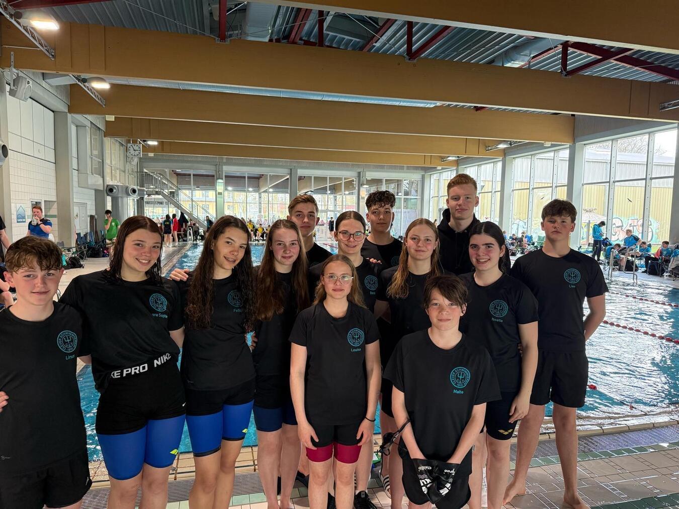 Mit tollen Bestzeiten und mehreren Platzierungen unter den Top Drei ihres Jahrgangs war das Wettkampfwochenende ein voller Erfolg. Foto: CSV Kleve