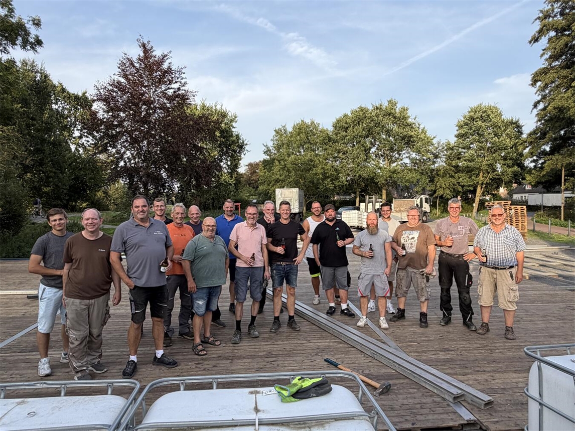 "Aufbau Festzelt Kirmes Vorfreude Unterstützung ASG Nütterden"