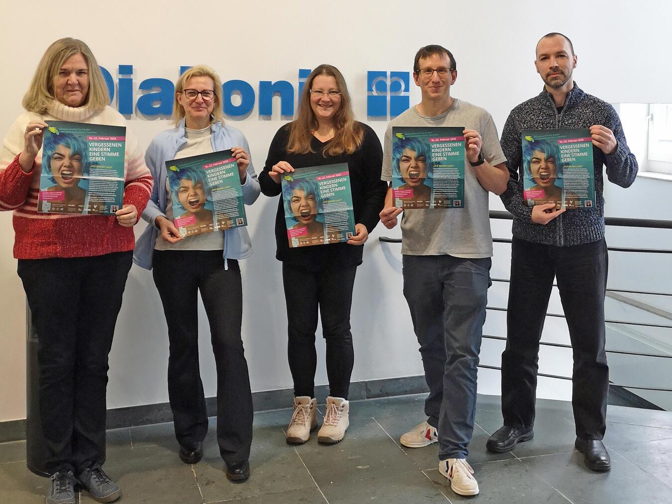 Mitarbeitende in der Suchthilfe der Diakonie: Angelika Rieck, Petra van Bergen, Melanie Seier, Tim Rambach und Yevgeniy Steinhauer.Foto: privat