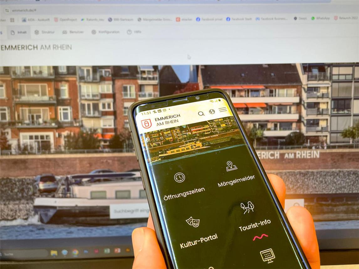 „Mobile first“ – der neue Internetauftritt der Stadt Emmerich wurde speziell für den Zugriff mit Smartphone und Tablets entwickelt. Foto: Stadt Emmerich
