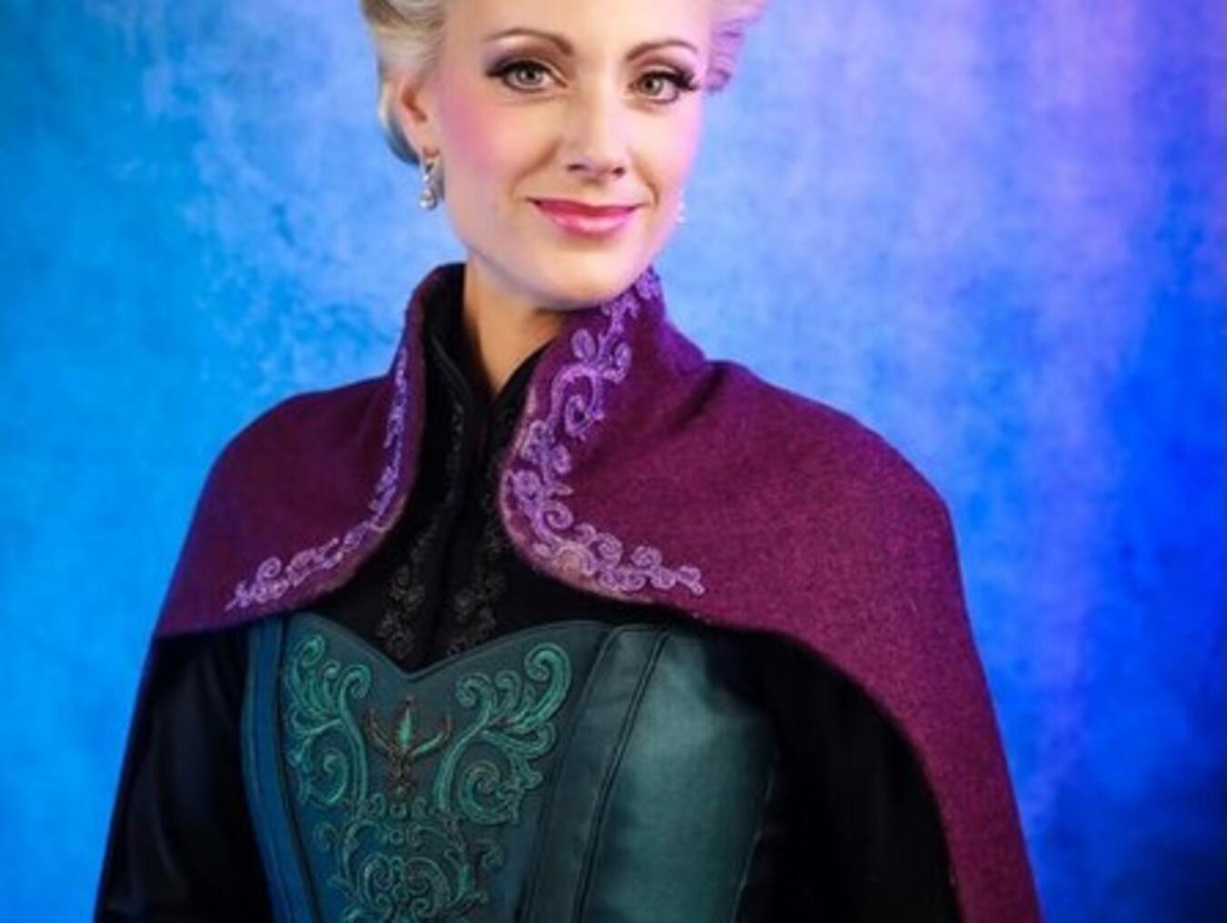 Musicaldarstellerin Janneke Ivankova ist Stargast des ersten Weezer Adventssingen am 13. Dezember. Foto: Elindo Avastia