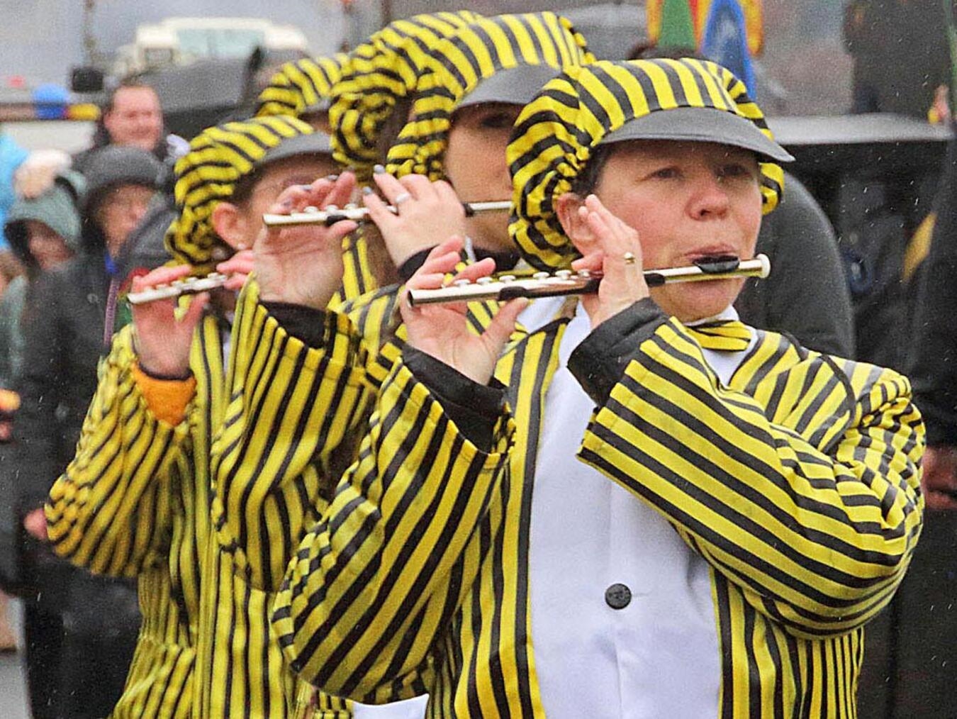 Musik darf nicht fehlen: Der Musikverein Pont und die Bergknappen aus Geldern sorgen für Stimmung im Zug.NN-Foto: Archiv TL