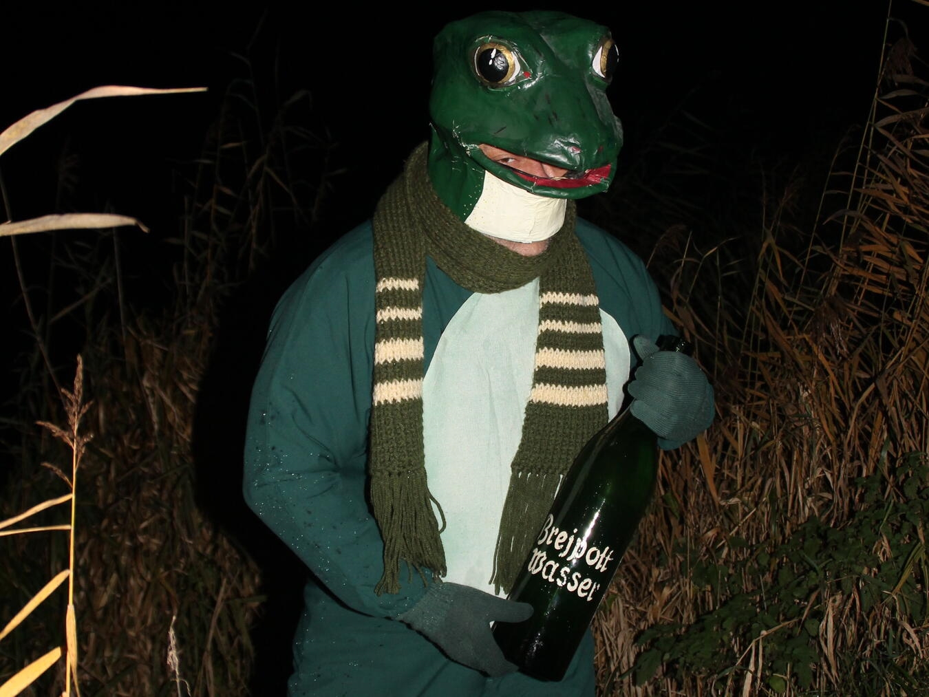 Nach dem „Wasserholen“ wird die neue Session im Vereinshaus gebührend gefeiert. Foto: Brejpott-Quaker