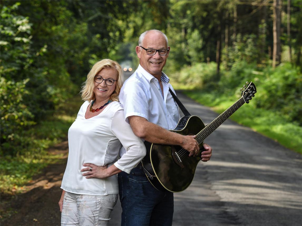 Nach den Adventskonzerten in den letzten beiden Jahren freuen sich Astrid und André Philippi nun ihr Programm auch dieses Jahr präsentieren zu können. Foto: MVO