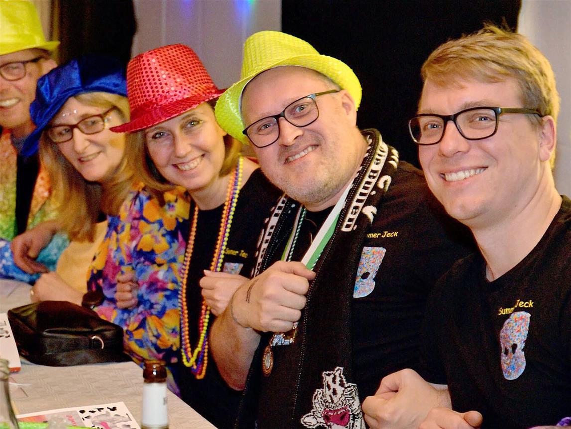 Nach Mitternacht ging ein gelungener Sitzungsabend zu Ende. NN-Foto: Rüdiger Dehnen