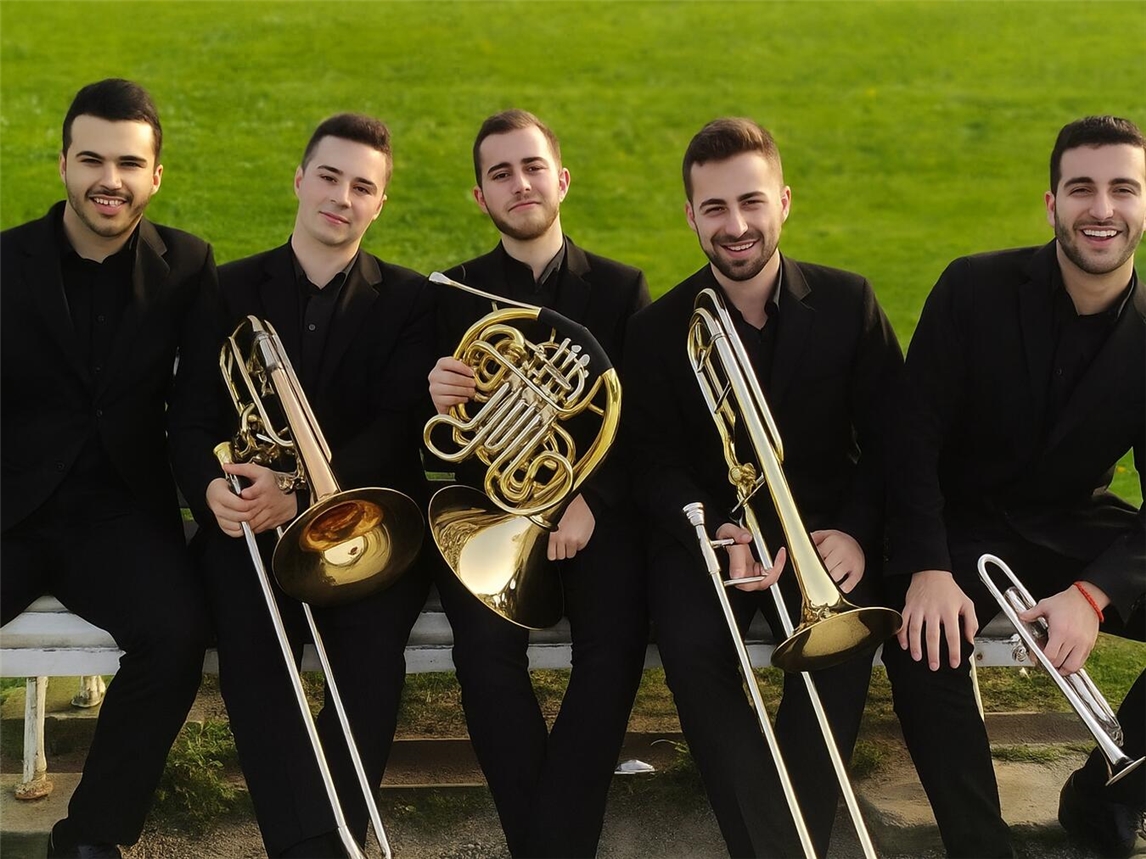 Natürlich steht ein Medley mit sowohl deutschen Weihnachtsliedern als auch mit internationalen Christmas-Songs an. Foto: privat