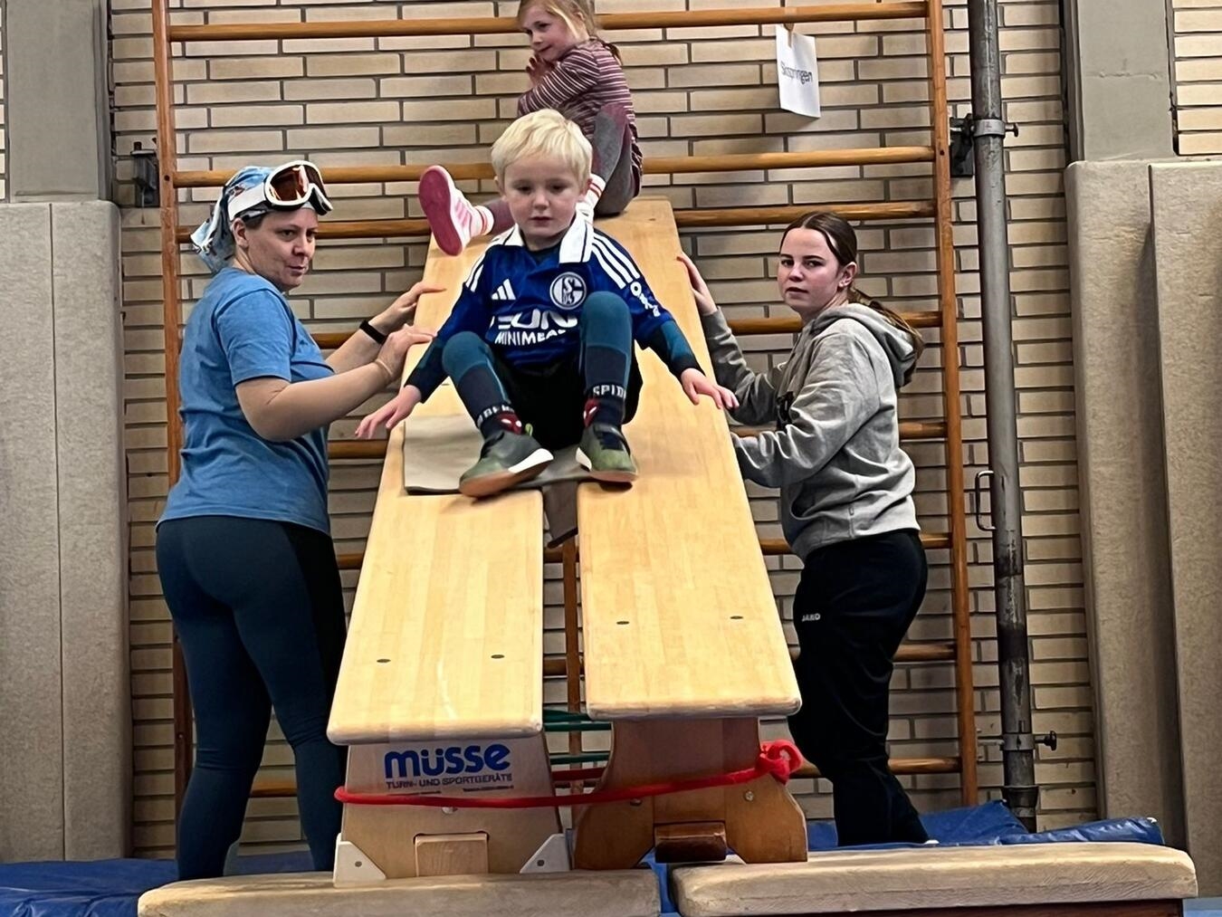 Neben den Bambinis zeigten auch die Eltern, was alles in ihnen steckt.