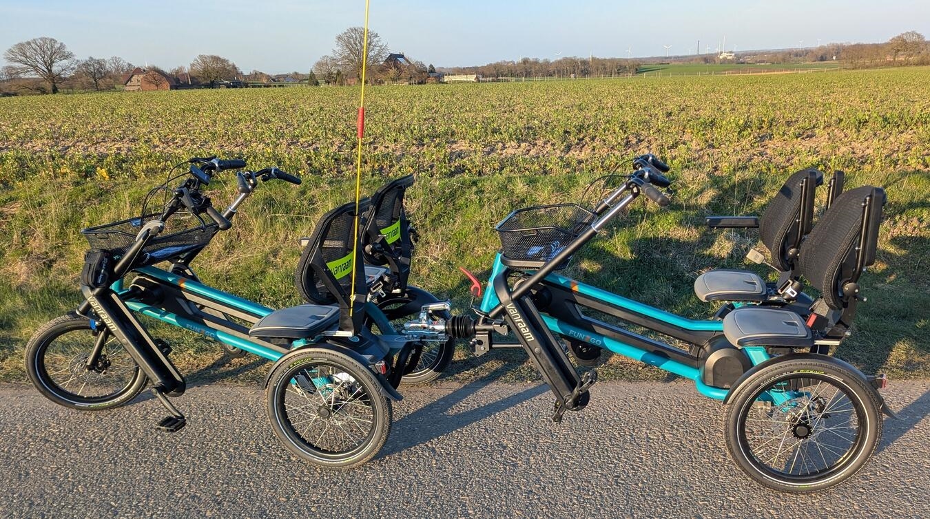 "Zwei- und Vierradverleih, Fahrräder für Gruppen und Paare"