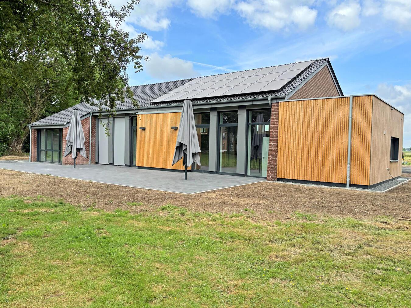 Offen, hell und freundlich präsentiert sich das Pfälzerheim nach dem Umbau. Mit dem Gemeindefest am 8. Juni wird es eingeweiht. NN-Fotos: CDS