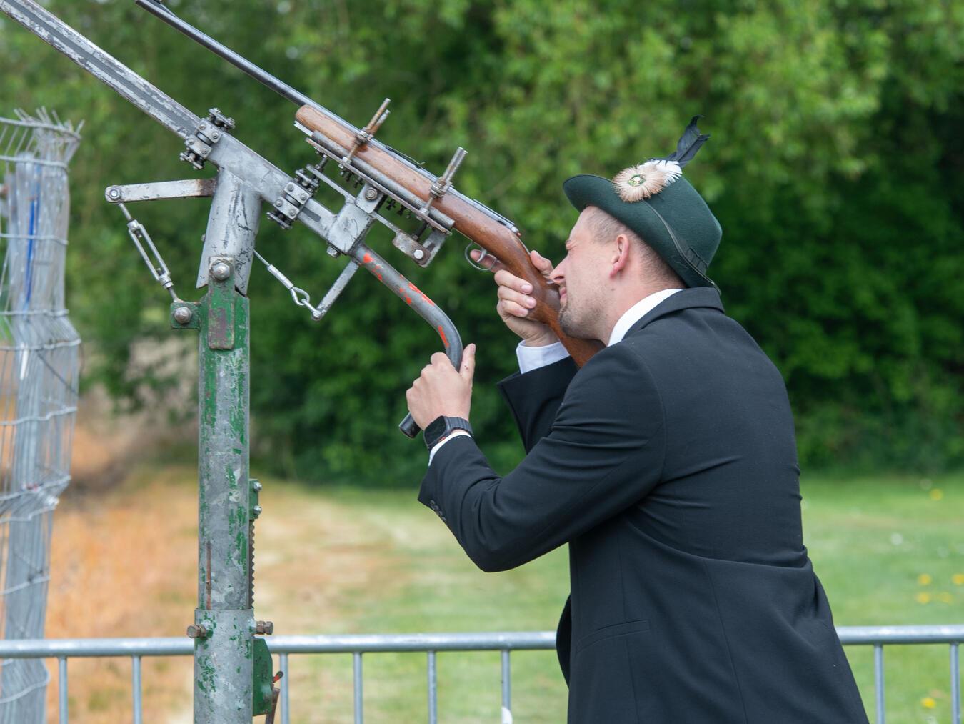 Ostermontag stand im Achterhoek auch das Vogelschießen der Sankt-Maria-Schützenbruderschaft an. NN-Foto: Gerhard Seybert