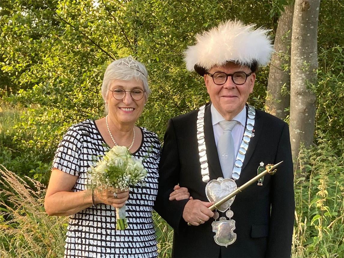 Paul-Heinz Böhmer und seine Gattin Barbara wurden proklamiert. Foto: St.-Johannes-Bruderschaft