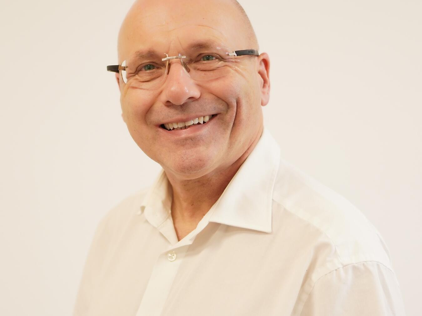 PD Dr. Alexander Joist, Chefarzt der Klinik für Orthopädie, Unfall-, Sport- und Handchirurgie des St.-Clemens-Hospitals. Foto: St.-Clemens-Hospital