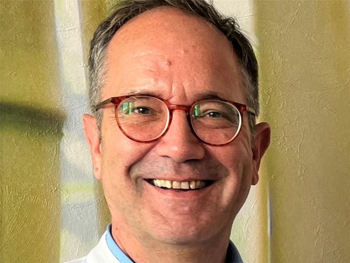 PD Dr. med. Andreas Fußhöller, Chefarzt der Klinik für Innere Medizin, Nierenheilkunde und Bluthochdruckerkrankungen des St.-Clemens-Hospitals.Foto: Elke Wiegmann/St.-Clemens-Hospital