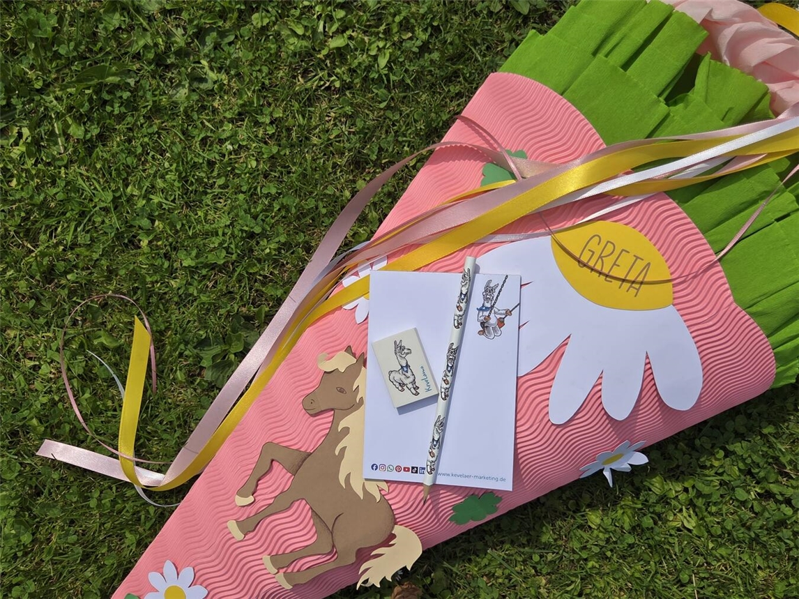 KeveLama-Schulset mit Stift, Radiergummi und Block für die Schultüte, ideal für den Schulstart in Kevelaer.