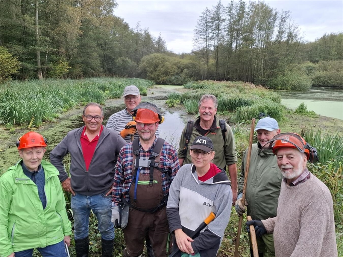 Pflegearbeiten im Naturschutzgebiet „Fleuthkuhlen“: Hier packt das Ehrenamt an.Foto: Nabu