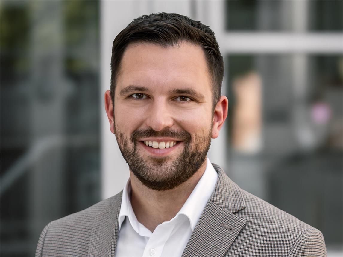 Philipp Richter kandidiert in Rheinberg für das Amt des Bürgermeisters. Foto: Chrisi Stark