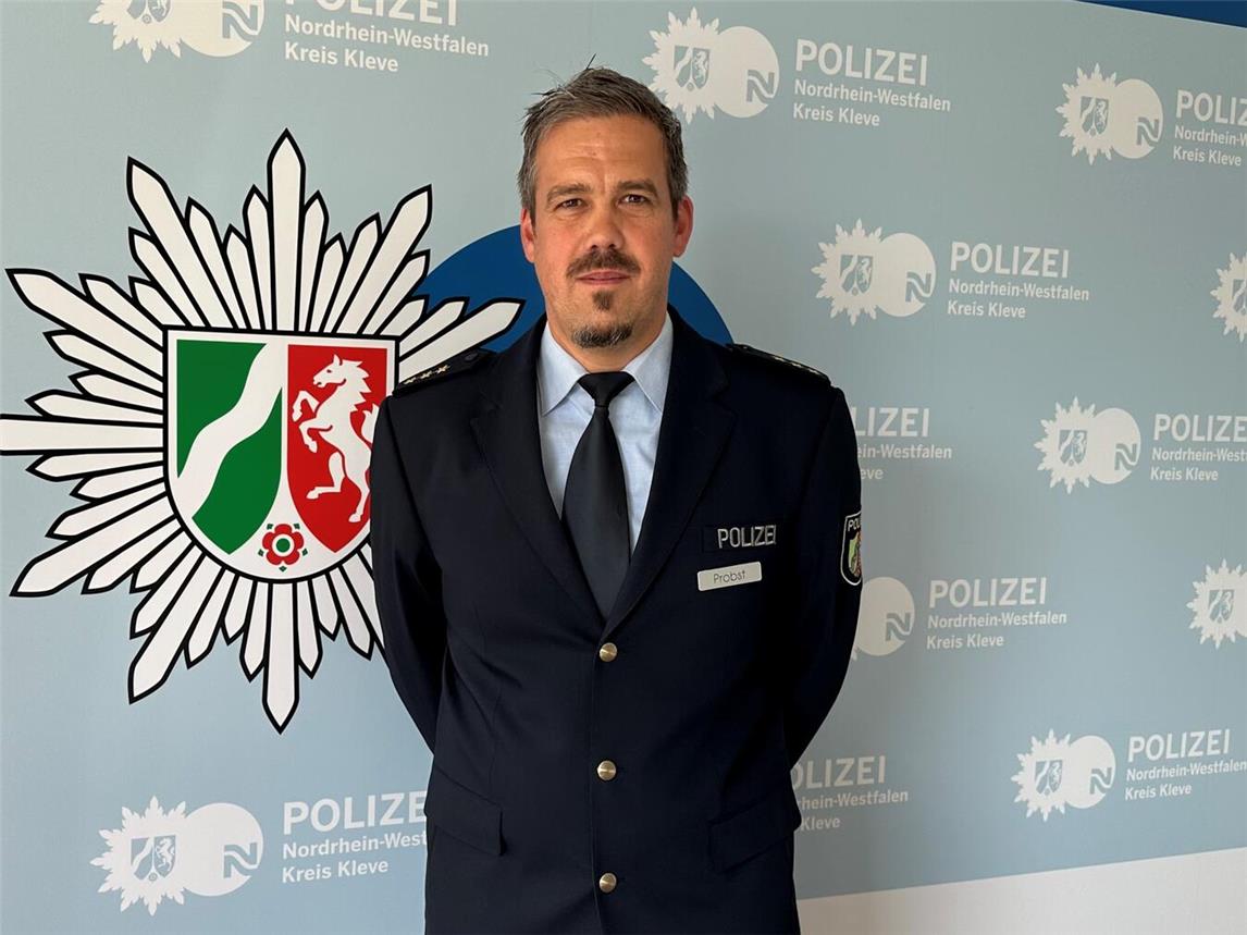 Polizeidirektor Tim Probst, ist neuer Leiter „Direktion Gefahrenabwehr/Einsatz“ der Kreispolizeibehörde Kleve. Foto: Polizei