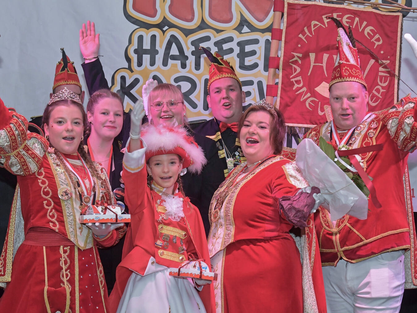 Prinzenpaar Fred I. und Larissa I. mit Kinderprinzessin Emma II. und Adjutantin Hanna. NN-Foto (Archiv): Gerhard Seybert