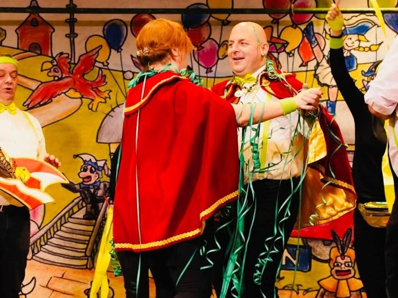 Prinzessin Britta und Prinz Andreas (Servas) eröffneten den Narrentanz.