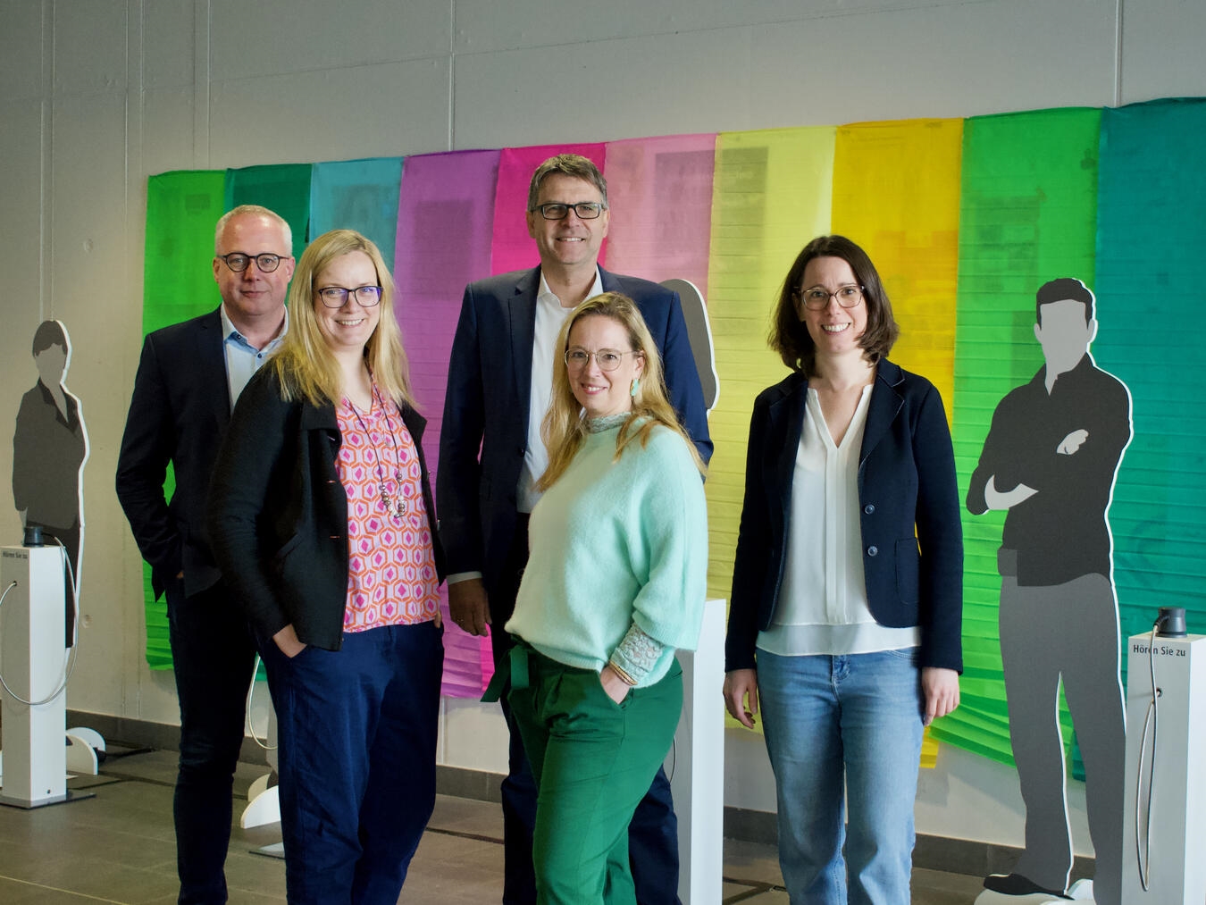 Gruppenfoto der Leitung der Hochschule Rhein-Waal mit Präsident und Vizepräsidenten, aufgenommen von Johannes Baeumer.
