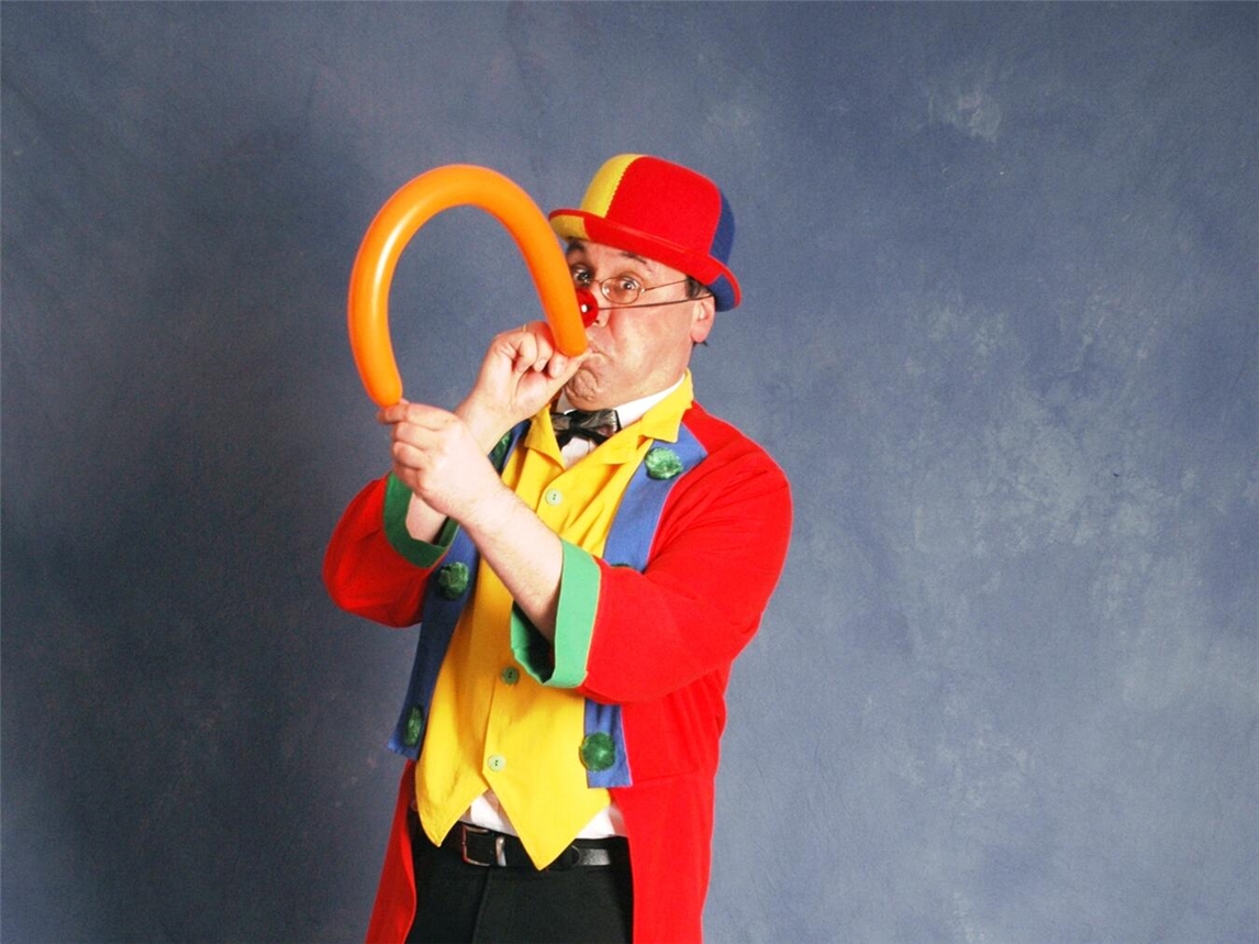 "Mitmach-Musik-Theater von Rainer Niersmann, Zirkus-Thema für Kinder ab 3 Jahren"