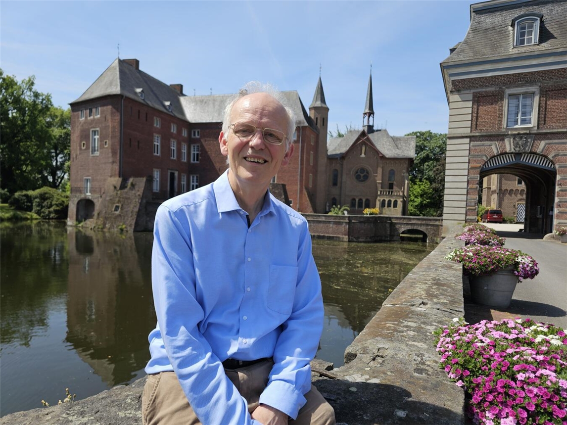 "Raphaël Freiherr von Loë lädt zum 26. Parkfest auf Schloss Wissen ein, Foto von Thomas Langer"