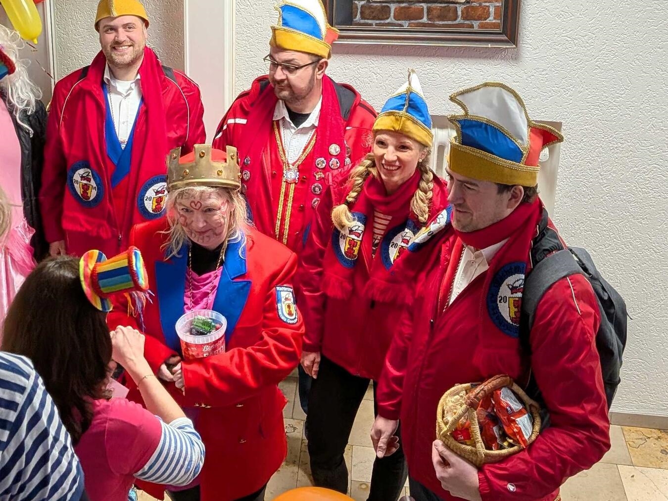 Rathaussturm am Altweibertag.