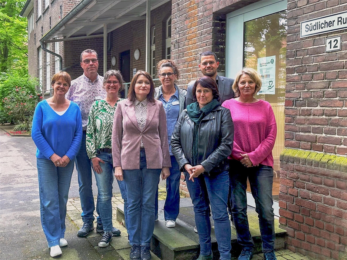 "Regina Ziebell mit Leitungsteam der LVR-Klinik Bedburg-Hau"