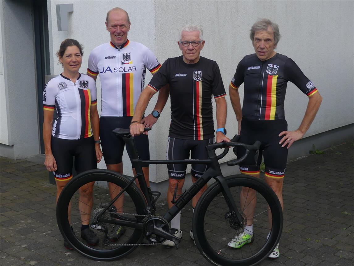 Robin Schumann, Yvonne Bieting, Andreas Hendricks und Gerd Bloemen nehmen an der WM teil. Foto; RRG Kleverland