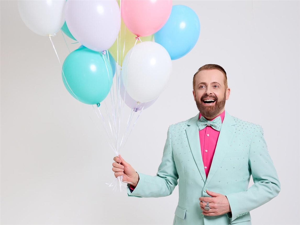 Ross Antony wurde gerade Vierter bei "Let's Dance" und wird am Sonntag, 14. Juni, beim "Sommer in der Stadt" in Kalkar ein Konzert geben. Foto: Astrid Moeller