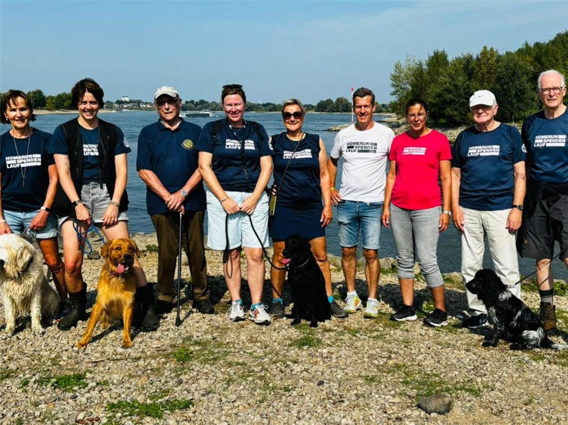 Rotarische Homerun-Wanderung am Reeser Meer bei strahlendem Sonnenschein. Foto: privat