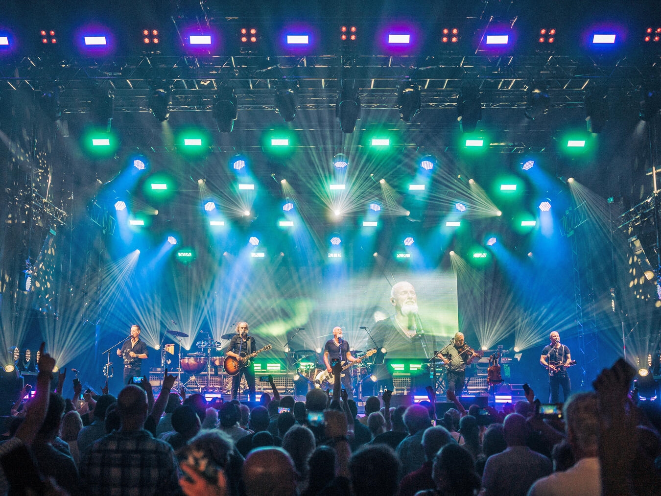 Satiano hat in Oberhausen natürlich auch ihr neues Album „Da braut sich was zusammen“ im Gepäck. Foto: SimonVolz