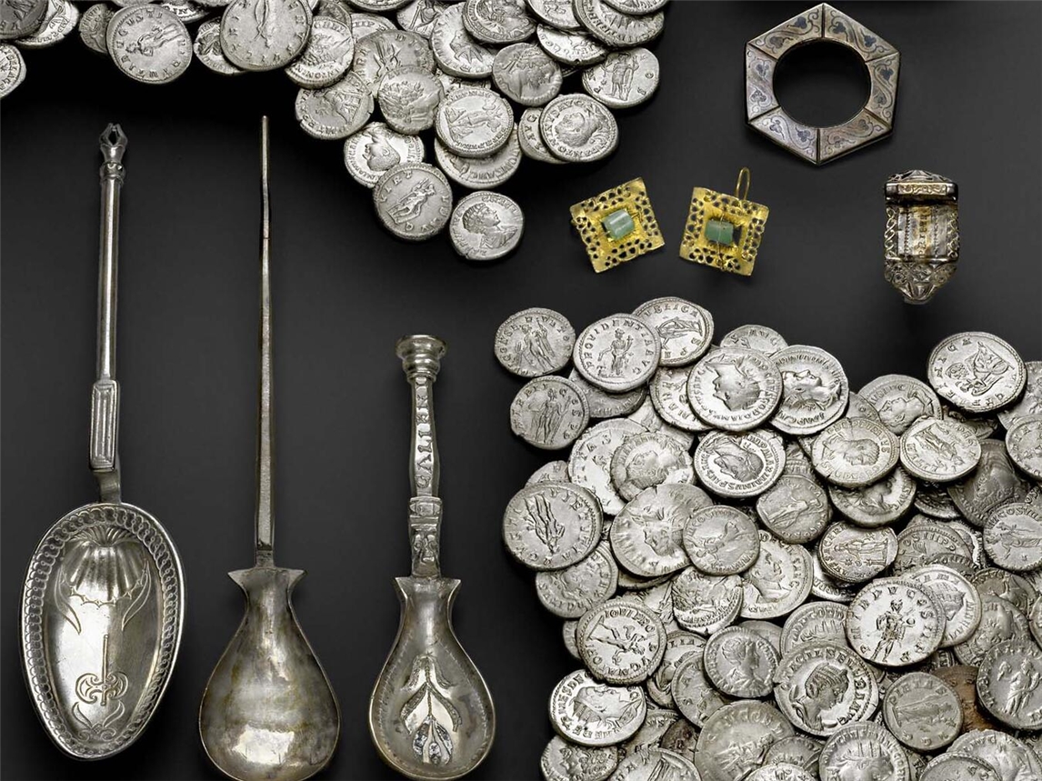 Schatzfund aus der Colonia. Foto: Axel Thünker DGPh