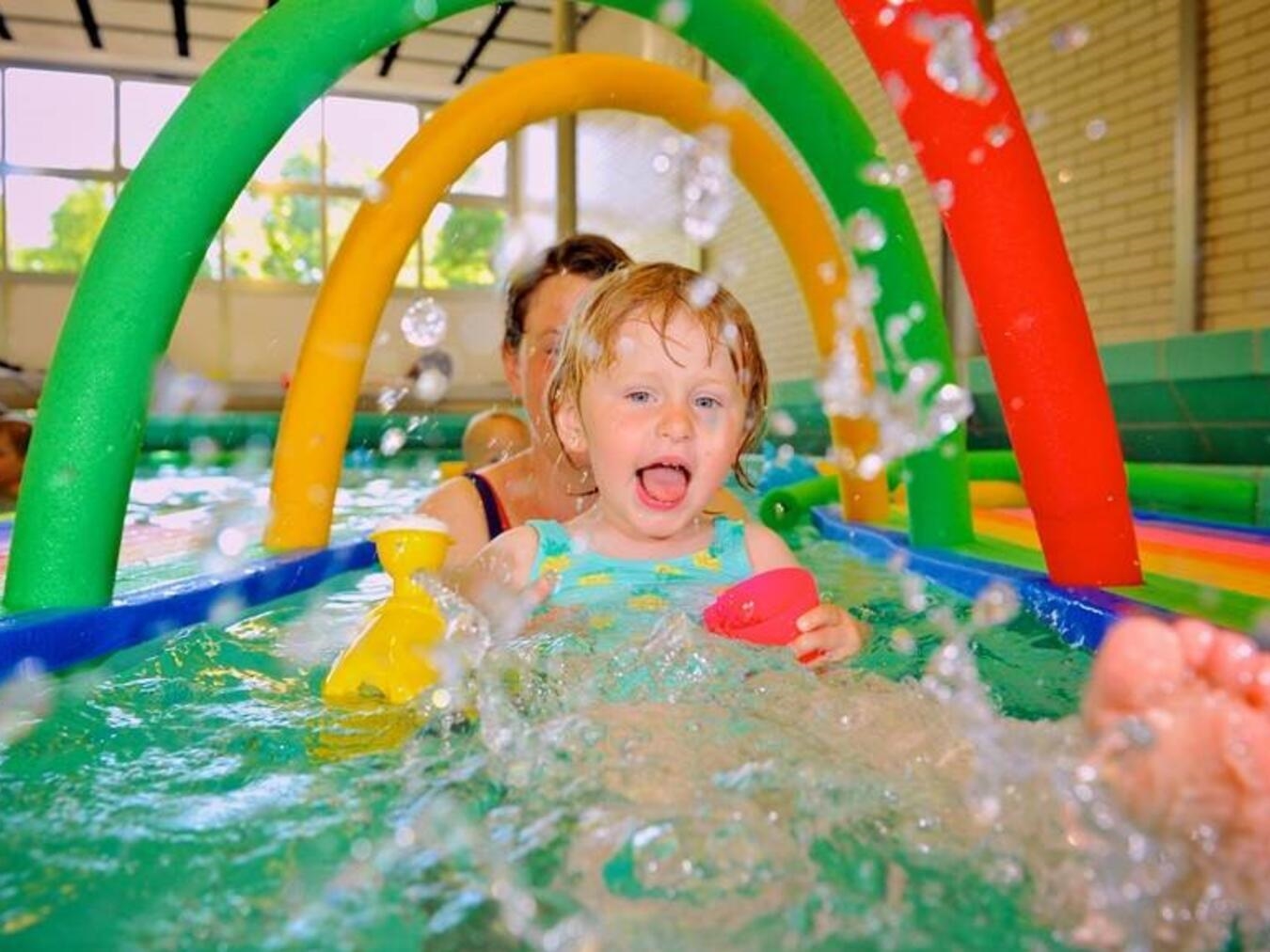 Schwimmkurse im Bürgerbad gehören zu den gefragten Angeboten des Kneipppvereins Elten. Foto: Kneippverein Elten