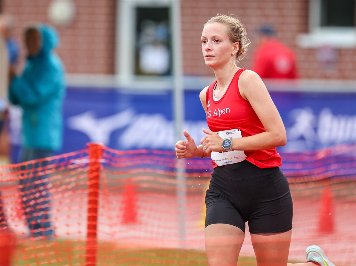 Sina Rodermond feierte einen Heimsieg über zehn Kilometer. Foto: Björn Niemann