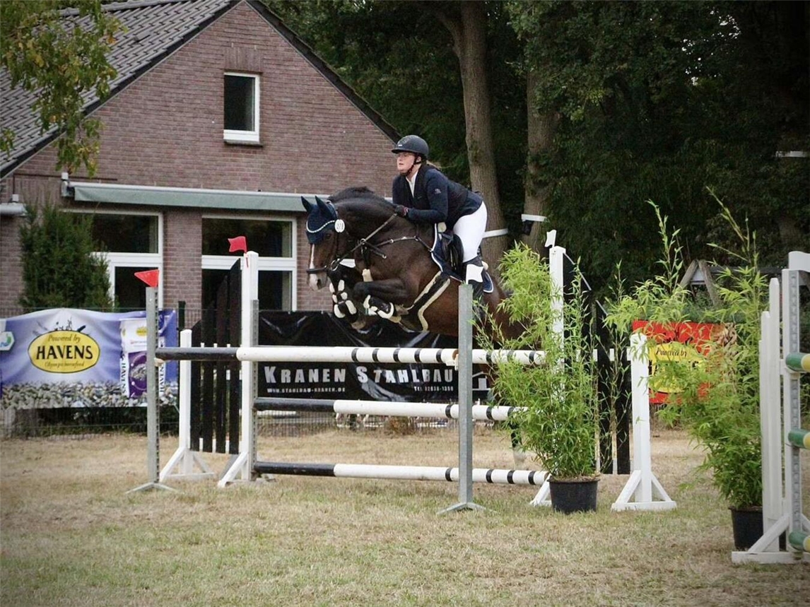 Sophie Hoffmann in Aktion beim Sommerturnier.Foto: RuFV „Van Bredow“ Wetten