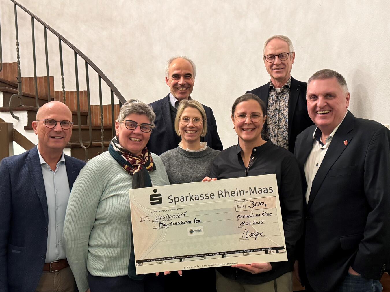Spendenübergabe an das Martinskomitee. Foto: privat