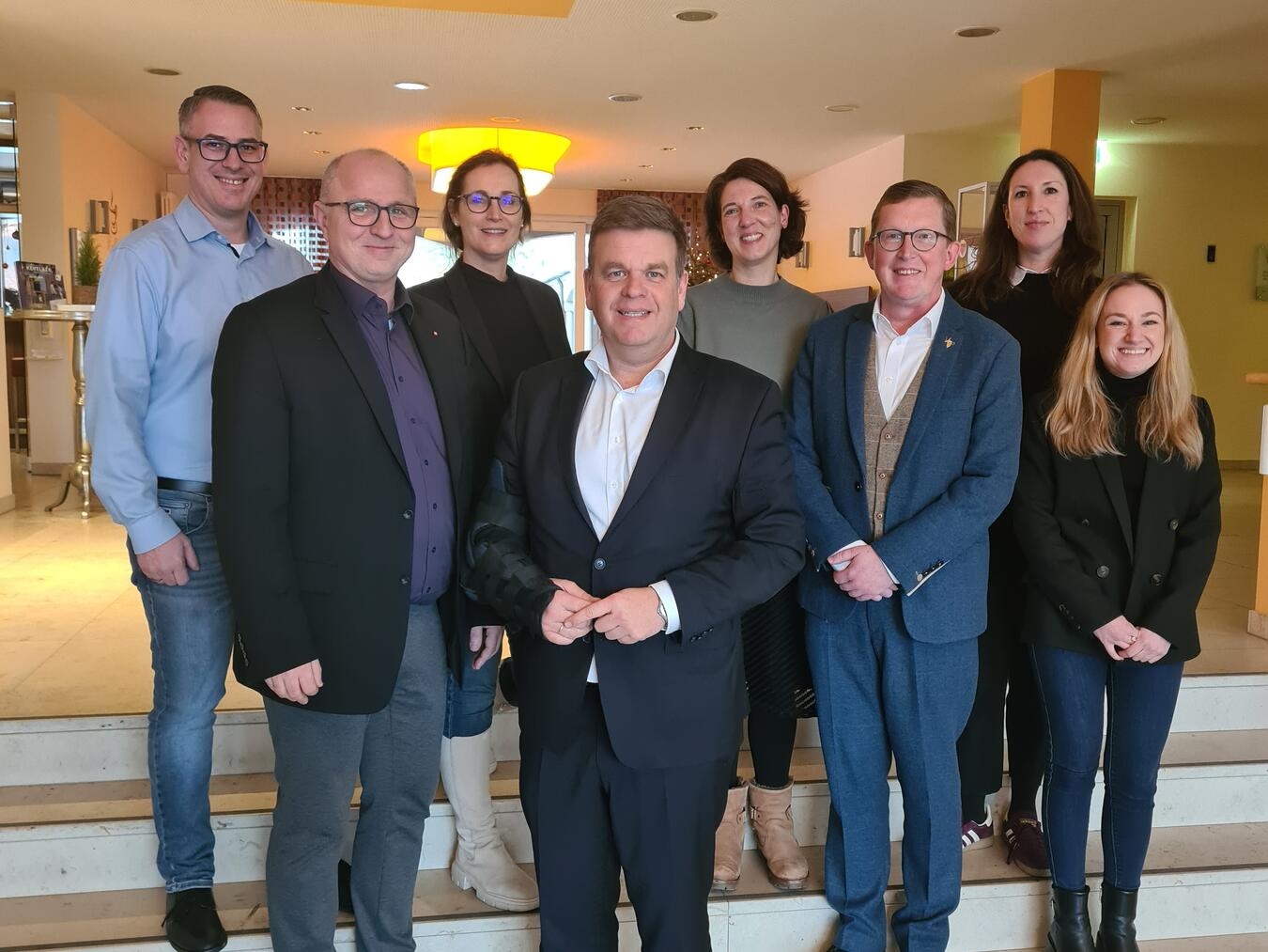 Staatssekretär Matthias Heidmeier (Mitte) besuchte den Caritasverband Geldern-Kevelaer.Foto: Caritasverband Geldern-Kevelaer