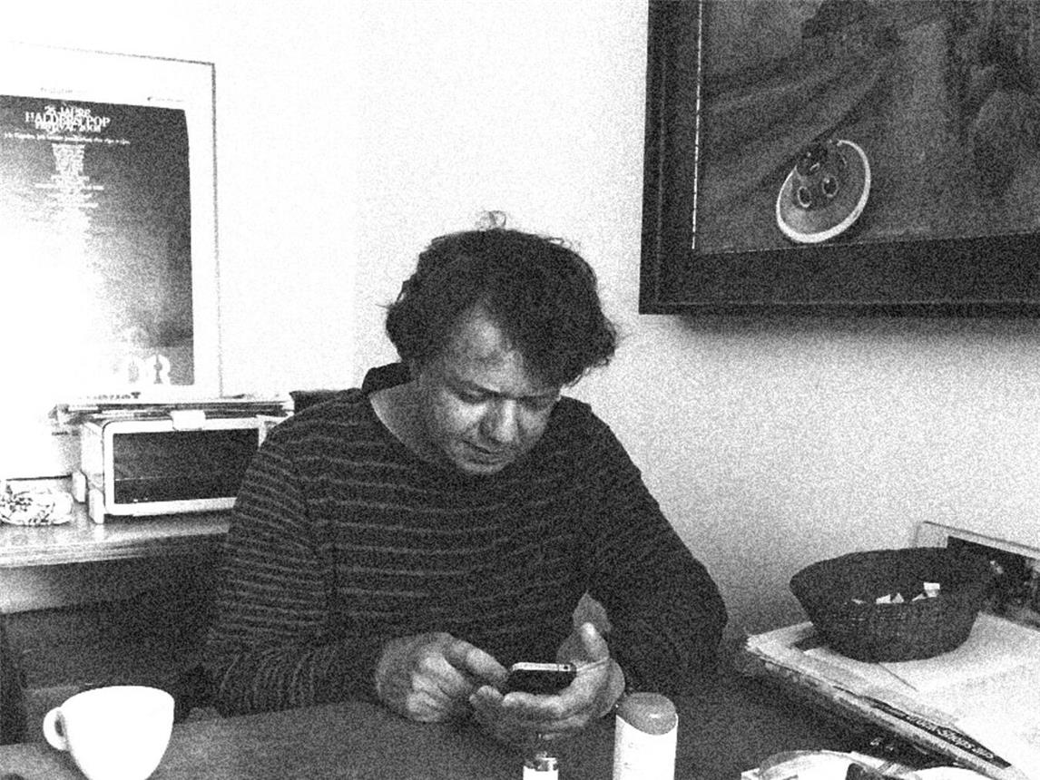 Stefan Reichmann in seinem Büro über der Haldern Pop Bar. NN-Foto: Heiner Frost