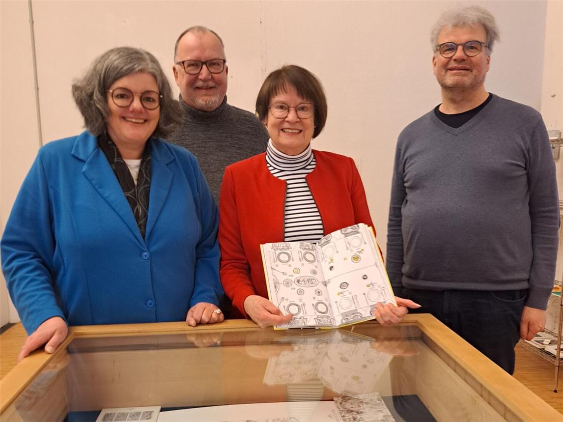 Stellen das neue Pro-Kultur-Programm  vor: (v. l.) Andrea Joosten, Norbert Kohnen, Irene Möllenbeck und Thomas Brokamp.Foto: Pro Kultur