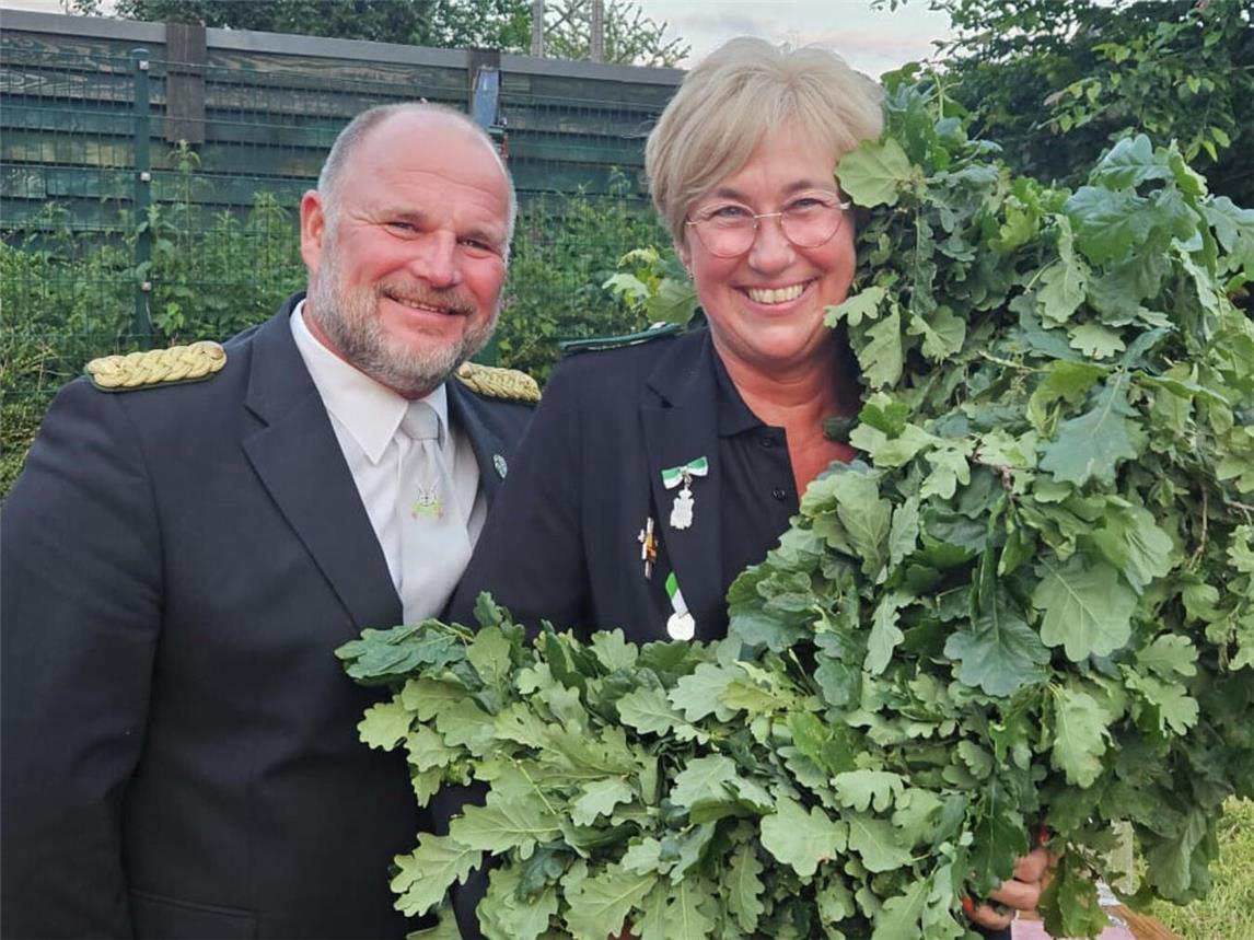 Susanne Wellmann ist die neue Schützen-Königin der Sankt Antonius Bruderschaft Hau.Foto: Sankt Antonius Bruderschaft Hau