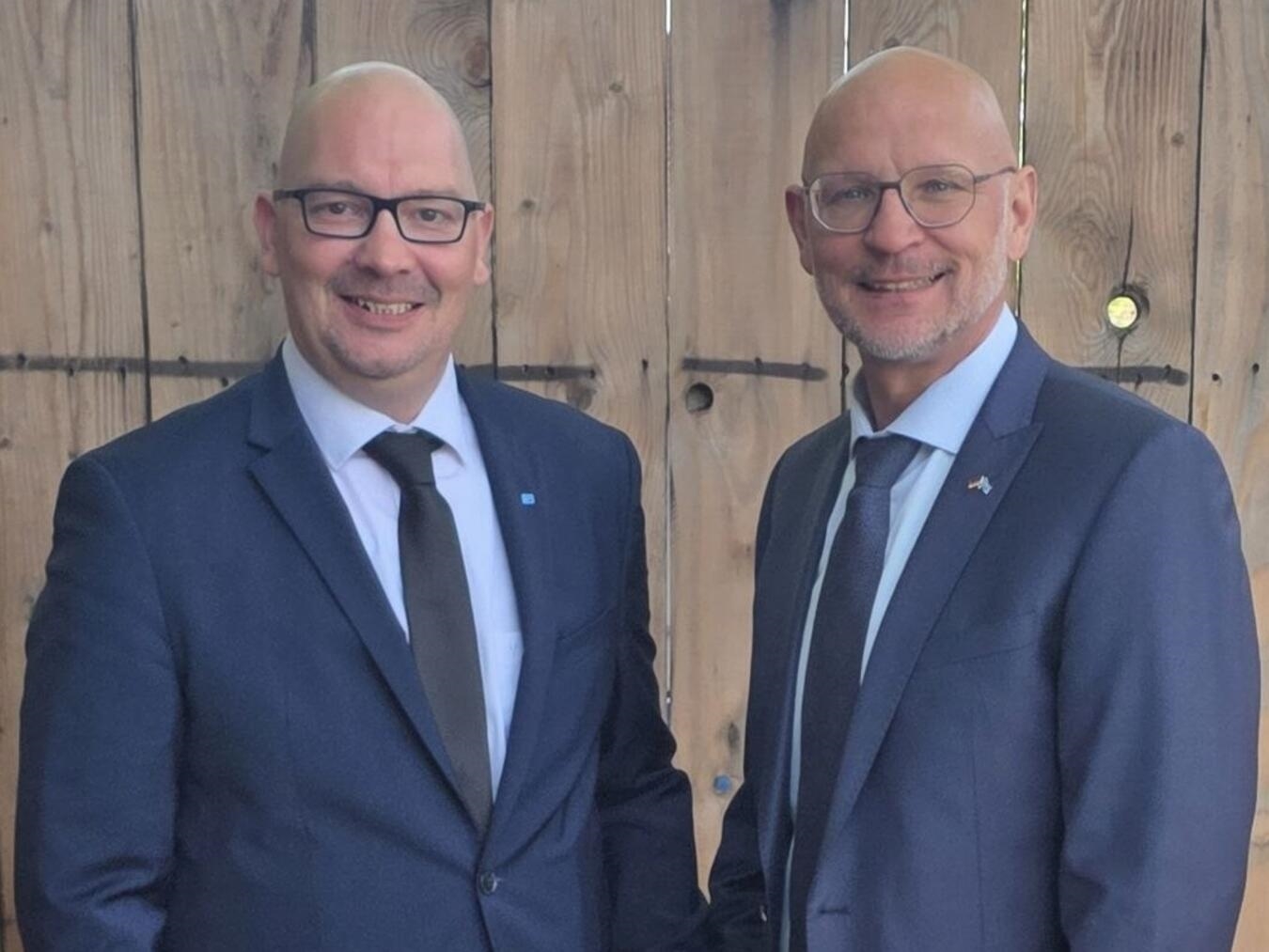 Sven Elbers (l.) ist Direktkandidat für den Wahlkreis 54 Landtagswahlkreis Kleve I, Christoph Kukulies für den Wahlkreis 55 Landtagswahlkreis Kleve II. Foto: AfD