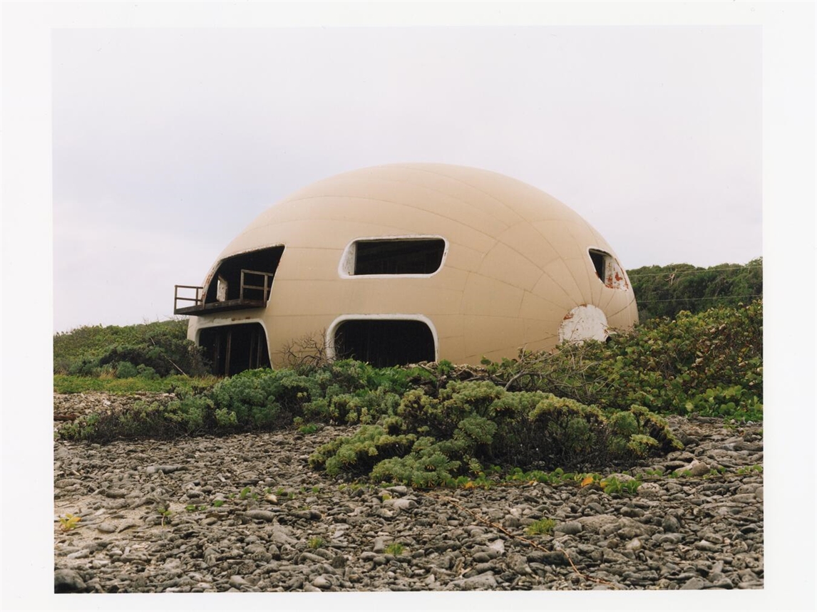 "Tacita Dean Bubble House 2005 Kunstwerk im Museum Kurhaus Kleve Ewald Mataré-Sammlung"