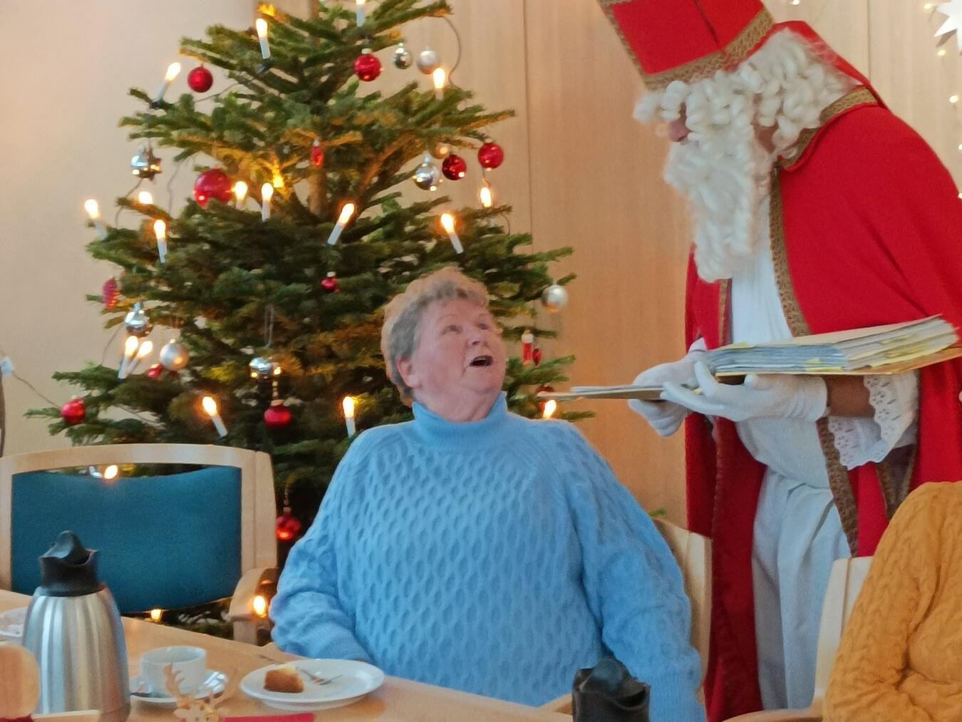 Tagespflegegast Renate Arbeit schrieb anschließend sogar einen Dankesbrief. Foto: DRK