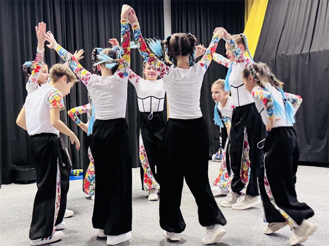 Tanz und Theater gab es beim Internationalen Weihnachtsfest. Foto: Aija Samina-Edelhoff